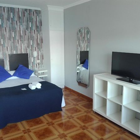 Aparthotel Corcubion Playa De Quenxe מראה חיצוני תמונה