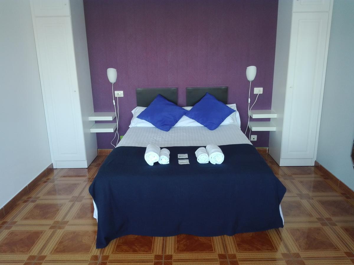 Aparthotel Corcubion Playa De Quenxe מראה חיצוני תמונה