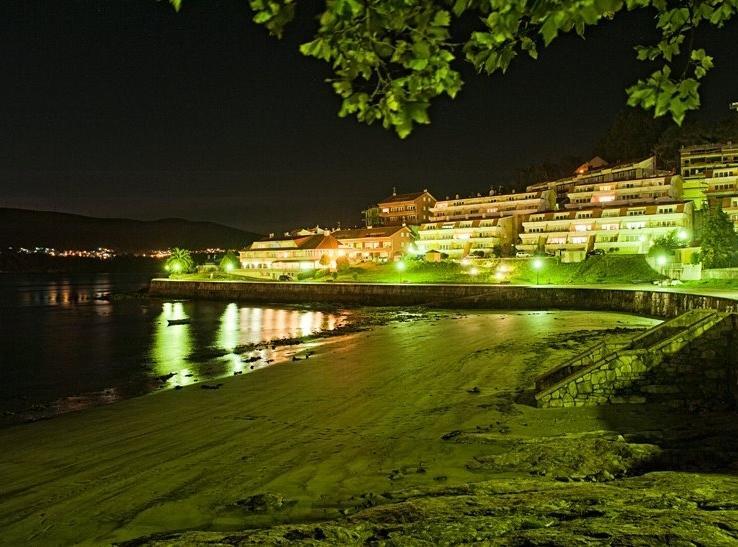 Aparthotel Corcubion Playa De Quenxe מראה חיצוני תמונה