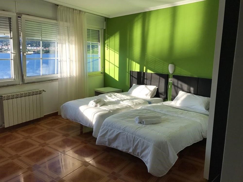 Aparthotel Corcubion Playa De Quenxe מראה חיצוני תמונה