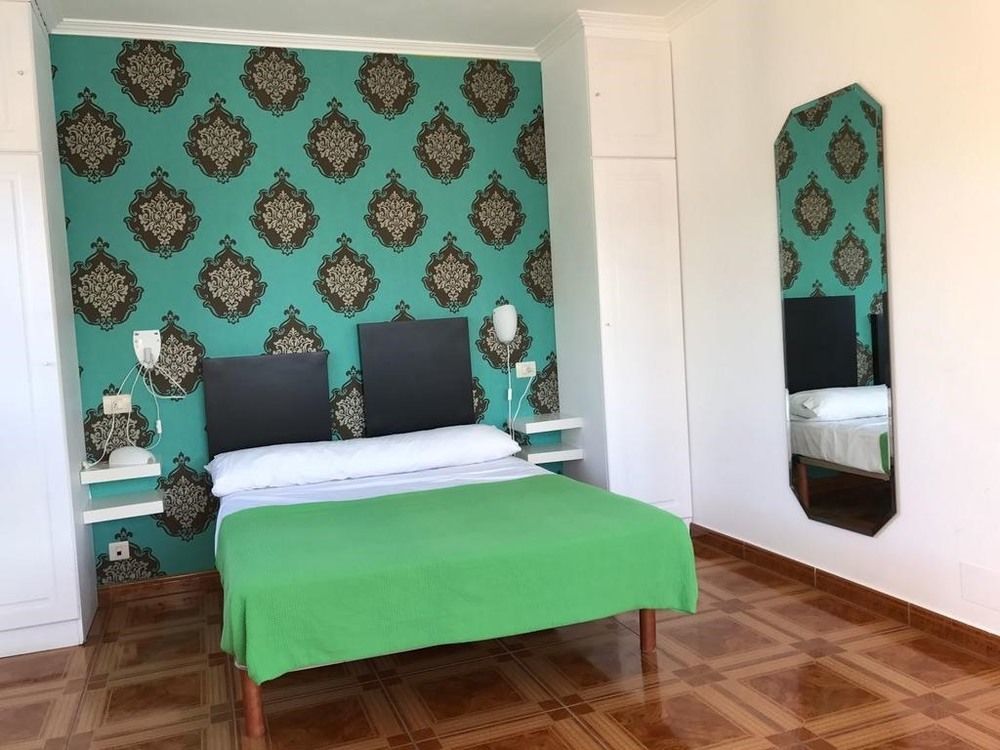 Aparthotel Corcubion Playa De Quenxe מראה חיצוני תמונה